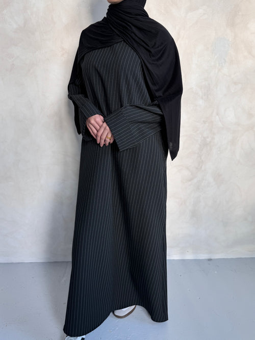 Maya Black Stripe abayah